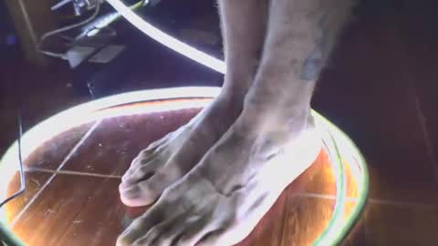 Snapshot of hideonbush051 chatting on 09.12.25 hideonbush online show from 09.12.25