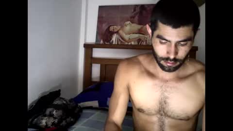 Snapshot of hideonbush051 chatting on 10.18.25 hideonbush online show from 10.18.25