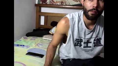 Snapshot of hideonbush051 chatting on 12.22.25 hideonbush online show from 12.22.25