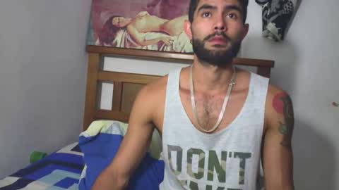 Snapshot of hideonbush051 chatting on 02.18.26 hideonbush online show from 02.18.26