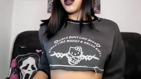 higanbana_666 online show from 09.21.25