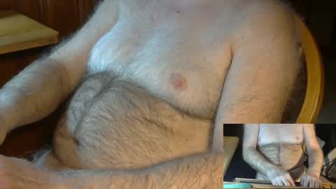 Snapshot of higgins11 chatting on 12.29.24 higgins11 online show from 12.29.24