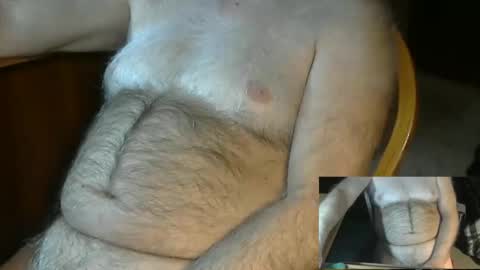 Snapshot of higgins11 chatting on 01.18.25 higgins11 online show from 01.18.25