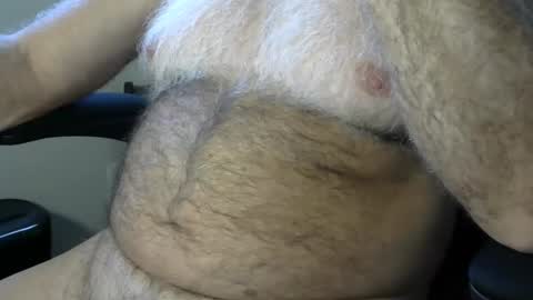 Snapshot of higgins11 chatting on 09.28.25 higgins11 online show from 09.28.25