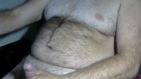 Snapshot of higgins11 chatting on 10.15.25 higgins11 online show from 10.15.25