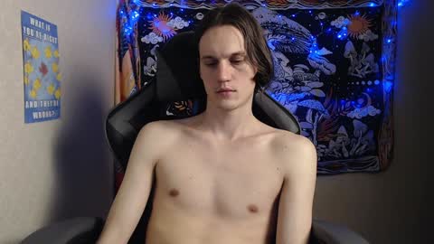 Snapshot of higherdegree chatting on 12.11.24 higherdegree online show from 12.11.24