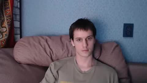 Snapshot of higherdegree chatting on 10.01.25 higherdegree online show from 10.01.25