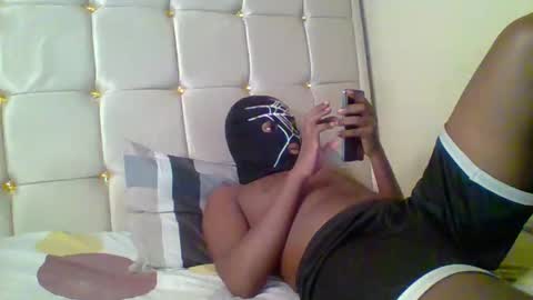 Snapshot of highmoan chatting on 11.30.25 Highmoans online show from 11.30.25