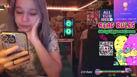 Snapshot of highnesscanna chatting on 02.09.25 HiGHNESS CANNA online show from 02.09.25
