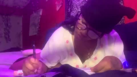 Snapshot of hiimz3 chatting on 09.25.25 hiimz3 online show from 09.25.25