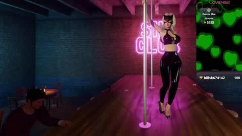 Snapshot of hikary__moon chatting on 12.11.24 Eva online show from 12.11.24