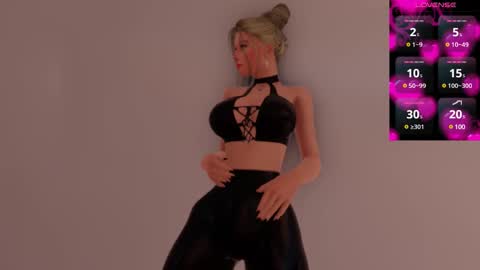 Snapshot of hikary__moon chatting on 12.11.24 Eva online show from 12.11.24