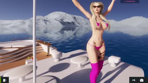 Snapshot of hikary__moon chatting on 01.31.25 Eva online show from 01.31.25