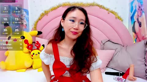 Snapshot of hikori_ chatting on 12.26.24 Hikori online show from 12.26.24