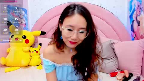 Snapshot of hikori_ chatting on 02.13.25 Hikori online show from 02.13.25