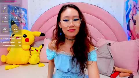 Snapshot of hikori_ chatting on 02.14.25 Hikori online show from 02.14.25