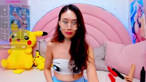 Snapshot of hikori_ chatting on 03.04.25 Hikori online show from 03.04.25