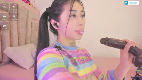 Snapshot of hilary_jones_22 chatting on 06.23.26 LUNA new account FOLLOW ME online show from 06.23.26