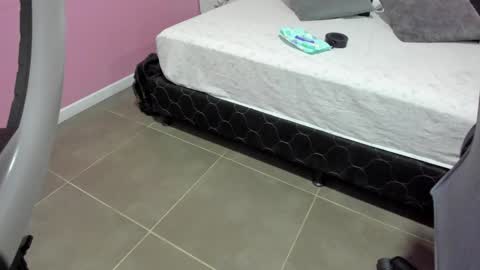 hilary_tailor online show from 09.23.25