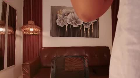 Snapshot of hilaryebony_ chatting on 06.30.26 - 29p online show from 06.30.26