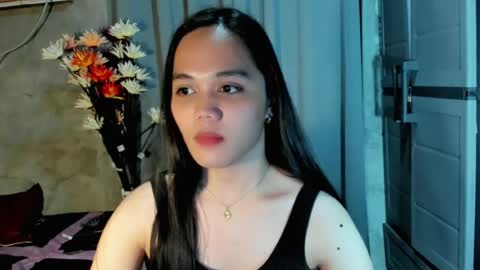 hilarymolly online show from 07.23.26