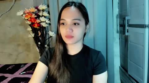 hilarymolly online show from 07.29.26