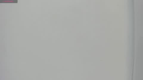 Snapshot of hilarythomsom chatting on 12.15.25 Hilary Thomsom online show from 12.15.25