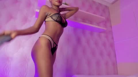  Hillary  online show from 02.20.25