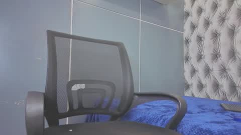  Hillary  online show from 02.10.26