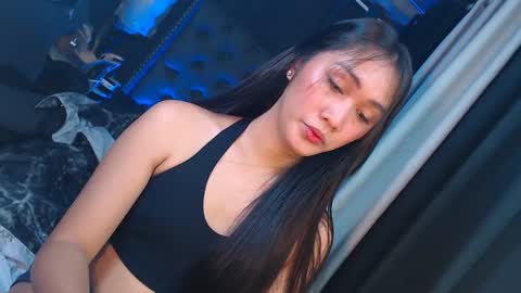 yuricah online show from 01.21.25