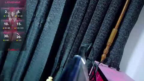 Inori Independent model online show from 04.23.26