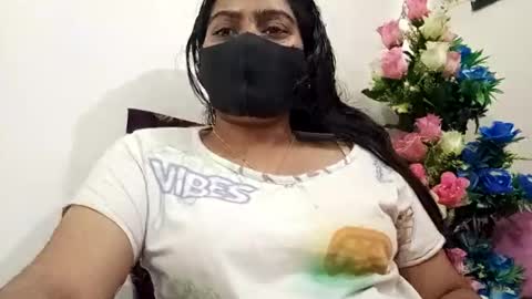 himuhimu22 online show from 02.26.25