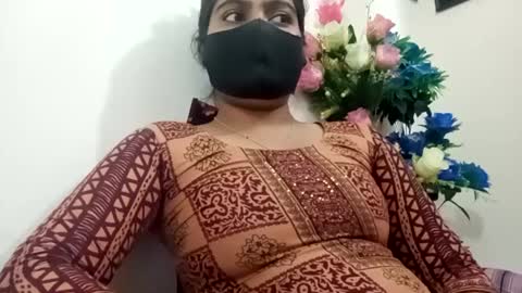 himuhimu22 online show from 03.12.25