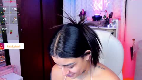 Snapshot of hinataweed01 chatting on 12.28.24  Karol  Independent Model online show from 12.28.24