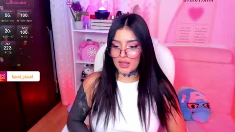 Snapshot of hinataweed01 chatting on 02.14.25  Karol  Independent Model online show from 02.14.25