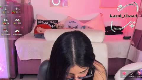 Snapshot of hinataweed01 chatting on 11.12.25 Karol Independent Model online show from 11.12.25