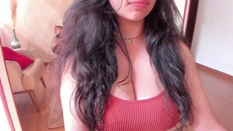 Hinnata online show from 01.08.25