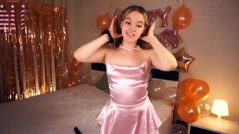 Leya Day Mary Night   PvT Open online show from 03.06.25