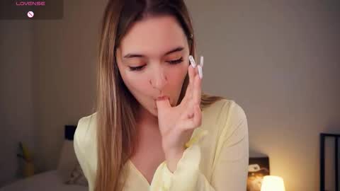 Leya Day Mary Night   PvT Open online show from 10.09.25