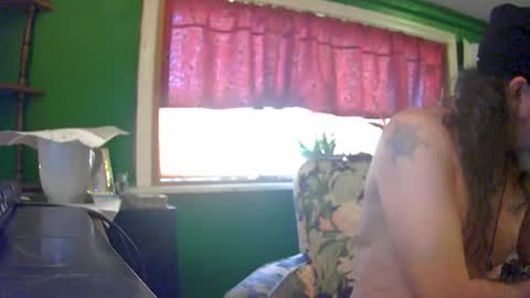 Snapshot of hippiedad333 chatting on 07.12.26 hippiedad333 online show from 07.12.26