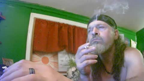 Snapshot of hippiedad333 chatting on 07.31.26 hippiedad333 online show from 07.31.26