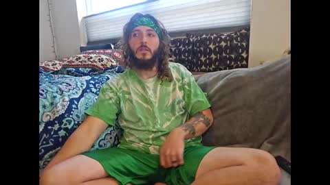 hippiejagain online show from 10.29.25