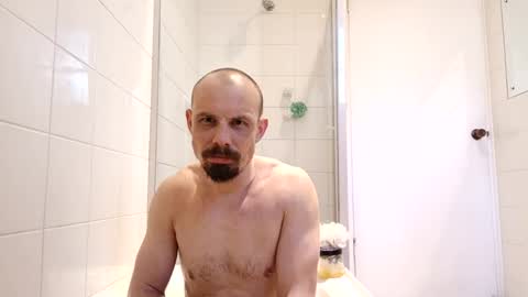 Snapshot of hipulse chatting on 09.11.25 Hipulse online show from 09.11.25