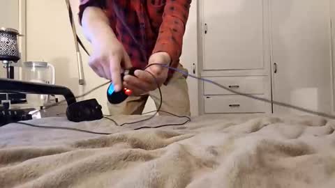 Snapshot of hipulse chatting on 10.19.25 Hipulse online show from 10.19.25