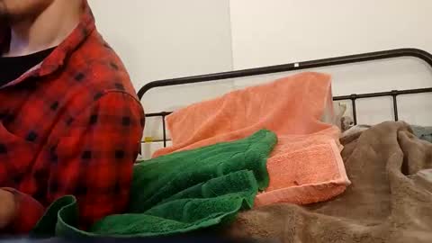 Snapshot of hipulse chatting on 11.17.25 Hipulse online show from 11.17.25