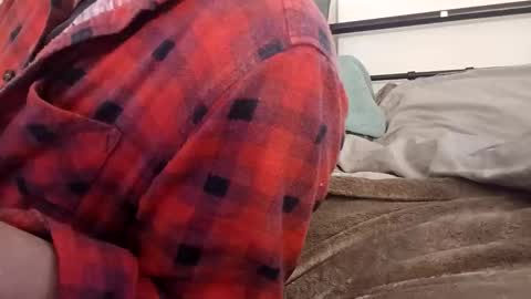 Snapshot of hipulse chatting on 11.24.25 Hipulse online show from 11.24.25