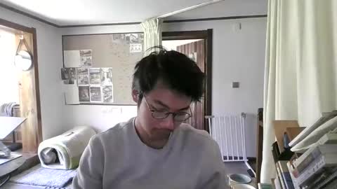 Snapshot of hirvirdish chatting on 04.02.26 Taick online show from 04.02.26