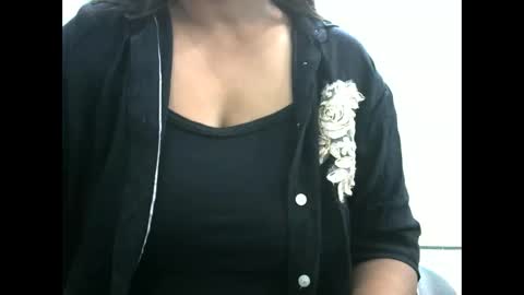 Snapshot of hisslust chatting on 11.26.25 hisslust online show from 11.26.25