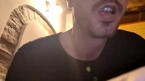 Snapshot of hitmenoww chatting on 02.19.26 hitmenoww online show from 02.19.26