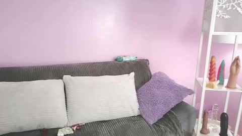 hiyakasudere_ online show from 11.17.25